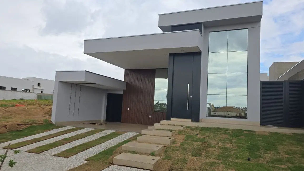 Foto 1 de Casa de Condomínio com 3 quartos à venda, 207m2 em Gávea, Uberlandia - MG
