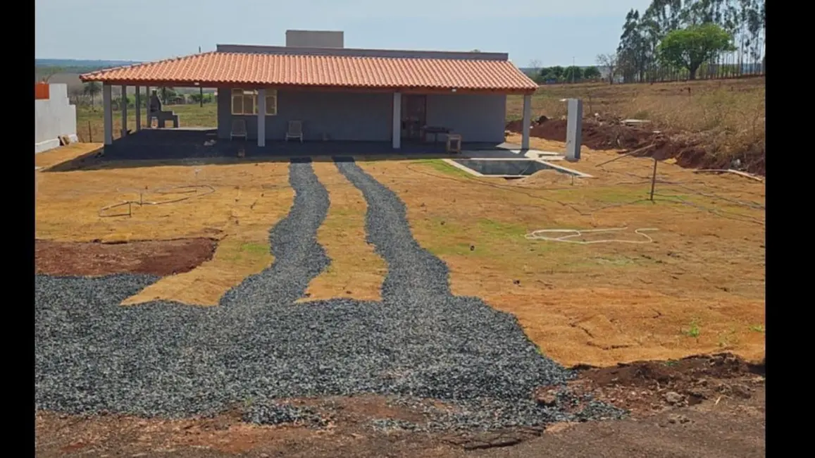 Foto 1 de Chácara com 3 quartos à venda, 290m2 em Conjunto Alvorada, Uberlandia - MG