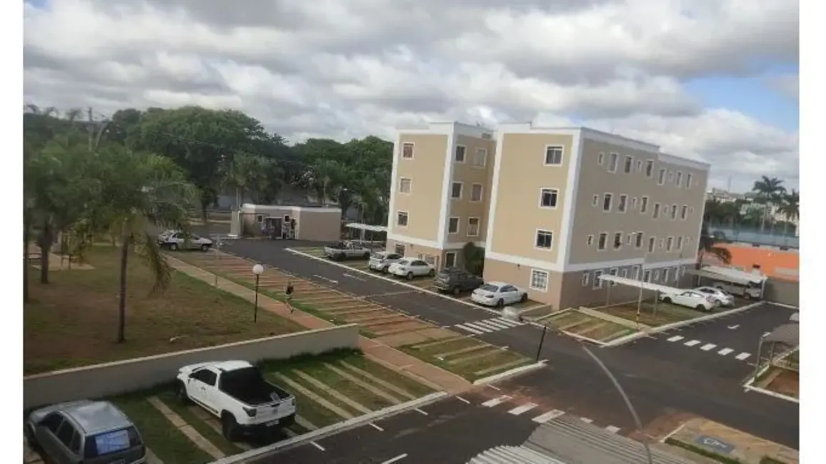 Foto 1 de Apartamento com 2 quartos à venda, 45m2 em Jaraguá, Uberlandia - MG