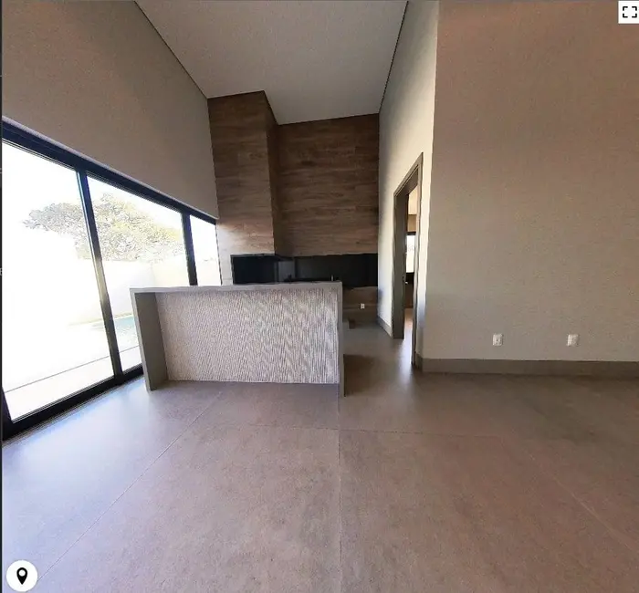 Foto 5 de Casa de Condomínio com 3 quartos à venda, 240m2 em Jardim Inconfidência, Uberlandia - MG