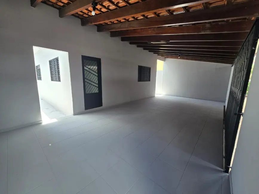Casa com 3 quartos à venda, 140m2 em Jardim Brasília, Uberlandia - MG - imagem 1 Foto 1 de Casa com 3 quartos à venda, 140m2 em Jardim Brasília, Uberlandia - MG
