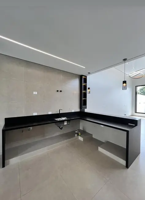 Foto 9 de Casa com 3 quartos à venda, 180m2 em Novo Mundo, Uberlandia - MG