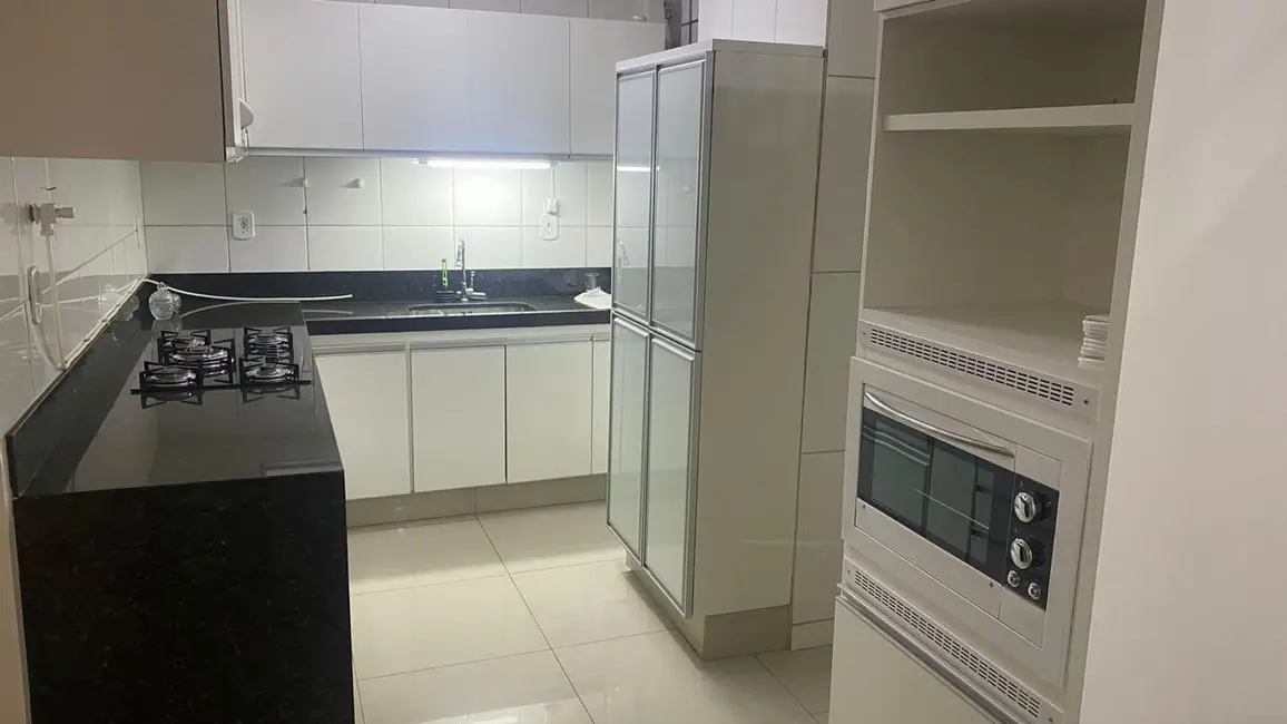 Foto 2 de Apartamento com 2 quartos à venda, 100m2 em Centro, Uberlandia - MG