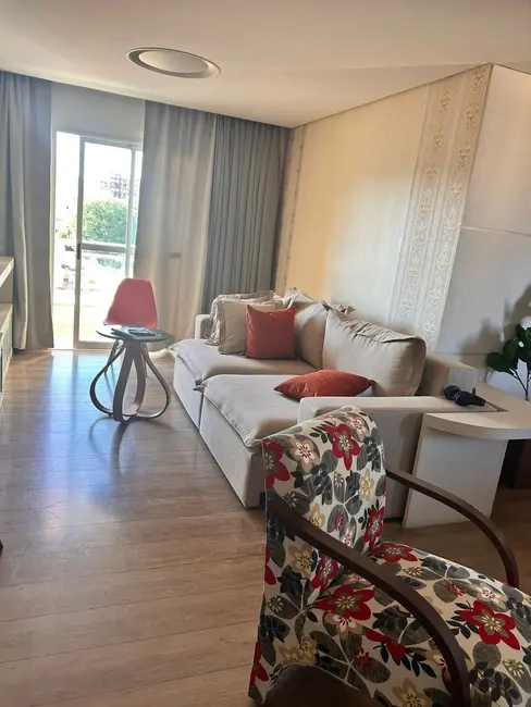 Foto 8 de Apartamento com 3 quartos à venda, 102m2 em Saraiva, Uberlandia - MG