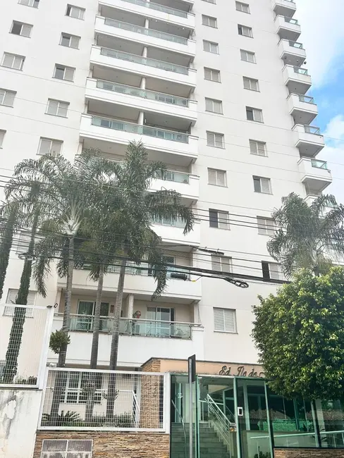 Foto 2 de Apartamento com 3 quartos à venda, 102m2 em Saraiva, Uberlandia - MG