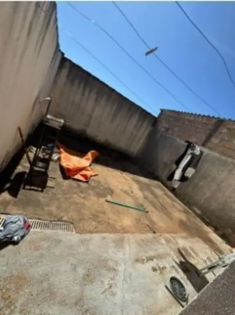 Foto 6 de Casa com 2 quartos à venda, 58m2 em Jardim Canaã, Uberlandia - MG