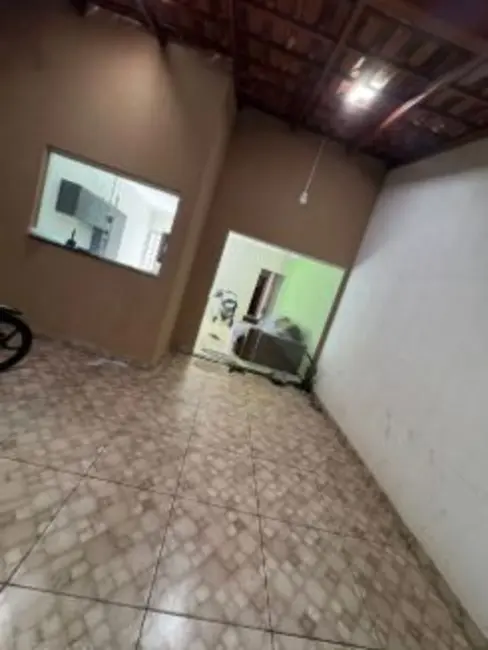 Foto 4 de Casa com 2 quartos à venda, 58m2 em Jardim Canaã, Uberlandia - MG