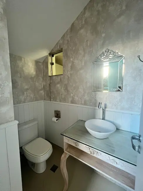 Foto 1 de Casa de Condomínio com 3 quartos à venda, 280m2 em Aclimação, Uberlandia - MG