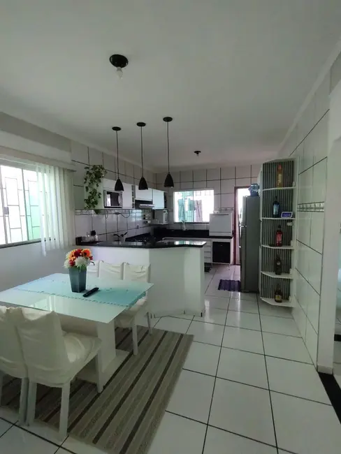 Casa com 3 quartos à venda, 170m2 em Planalto, Uberlandia - MG - imagem 3 Foto 3 de Casa com 3 quartos à venda, 170m2 em Planalto, Uberlandia - MG