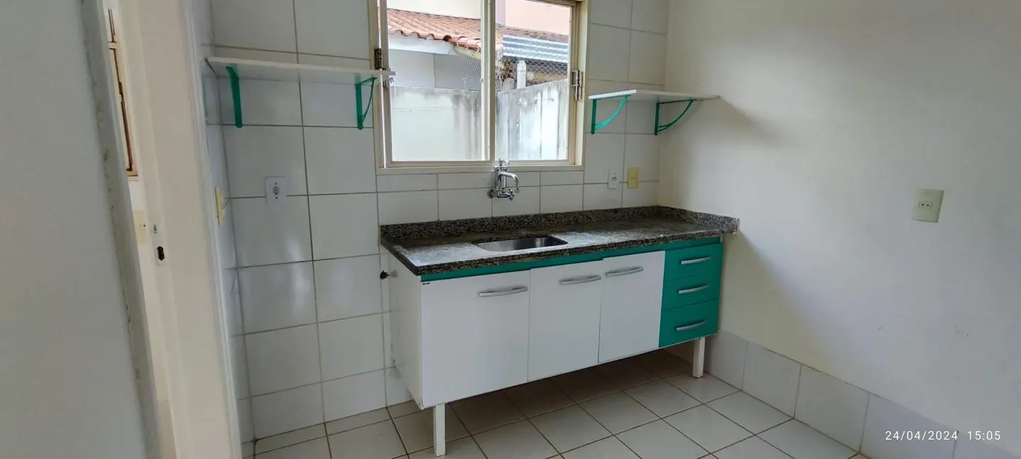 Sobrado com 3 quartos para alugar, 86m2 em Jardim Karaíba, Uberlandia - MG - imagem 4 Foto 4 de Sobrado com 3 quartos para alugar, 86m2 em Jardim Karaíba, Uberlandia - MG