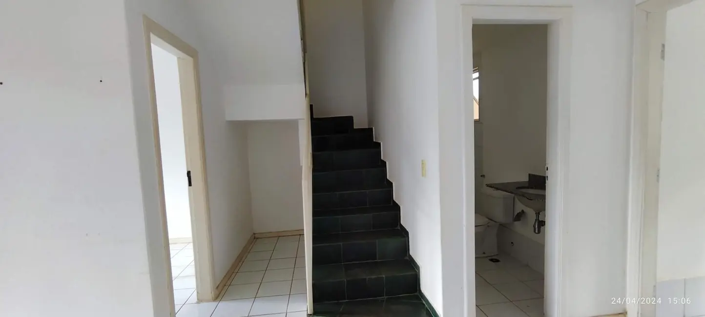 Sobrado com 3 quartos para alugar, 86m2 em Jardim Karaíba, Uberlandia - MG - imagem 9 Foto 9 de Sobrado com 3 quartos para alugar, 86m2 em Jardim Karaíba, Uberlandia - MG
