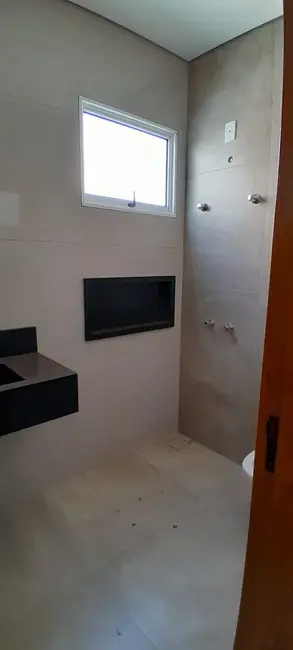 Foto 6 de Casa com 2 quartos à venda, 75m2 em Laranjeiras, Uberlandia - MG