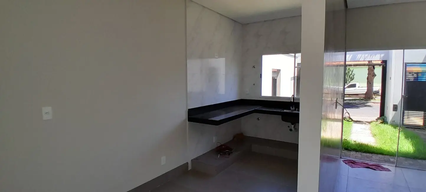 Foto 4 de Casa com 2 quartos à venda, 75m2 em Laranjeiras, Uberlandia - MG