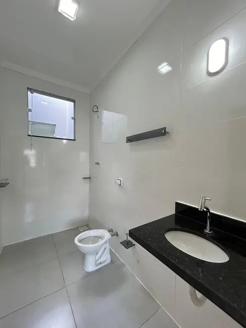 Foto 9 de Casa com 2 quartos à venda, 68m2 em São Jorge, Uberlandia - MG