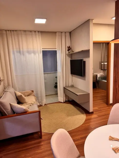 Foto 2 de Apartamento com 2 quartos à venda, 52m2 em Uberlandia - MG