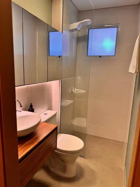 Foto 9 de Apartamento com 2 quartos à venda, 52m2 em Uberlandia - MG