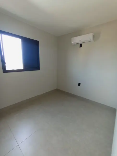Foto 6 de Apartamento com 2 quartos à venda, 64m2 em Santa Mônica, Uberlandia - MG