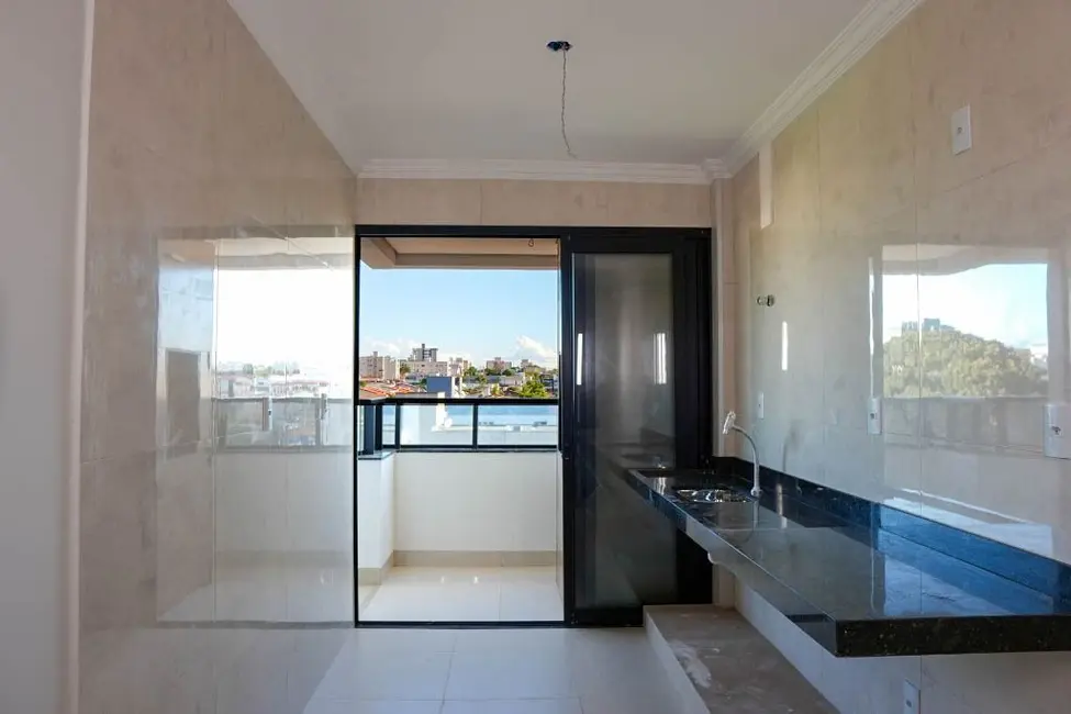 Foto 2 de Apartamento com 2 quartos à venda, 66m2 em Santa Mônica, Uberlandia - MG