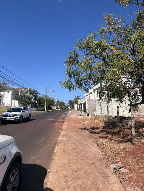 Foto 3 de Terreno / Lote à venda, 499m2 em Morada da Colina, Uberlandia - MG