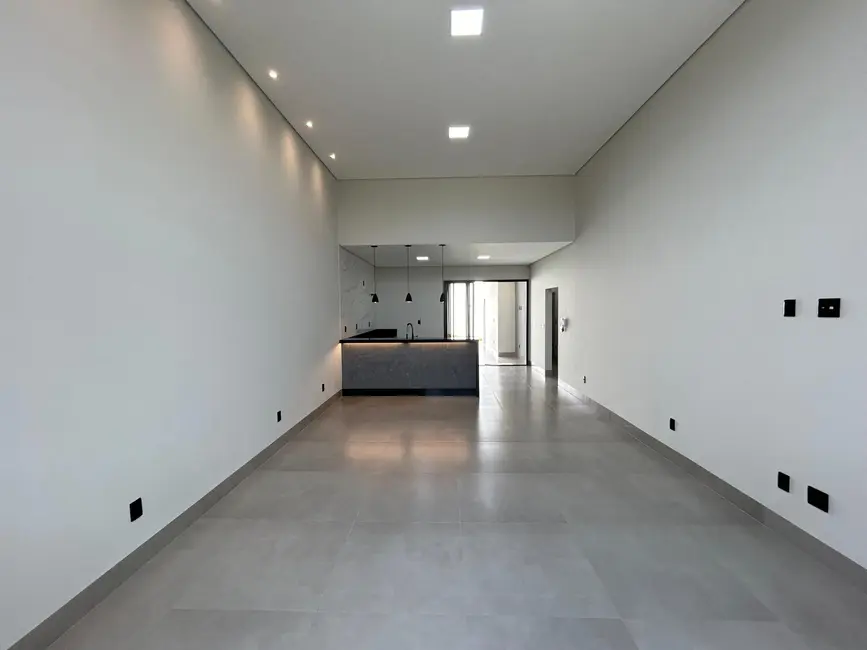 Foto 7 de Casa com 3 quartos à venda, 150m2 em Uberlandia - MG
