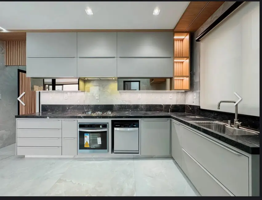 Casa com 4 quartos à venda, 363m2 em Granja Marileusa, Uberlandia - MG - imagem 6 Foto 6 de Casa com 4 quartos à venda, 363m2 em Granja Marileusa, Uberlandia - MG