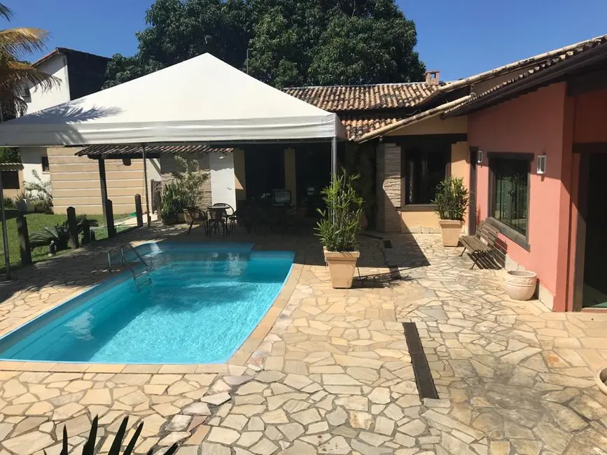 Foto 2 de Casa com 2 quartos à venda, 282m2 em Sao Pedro Da Aldeia - RJ