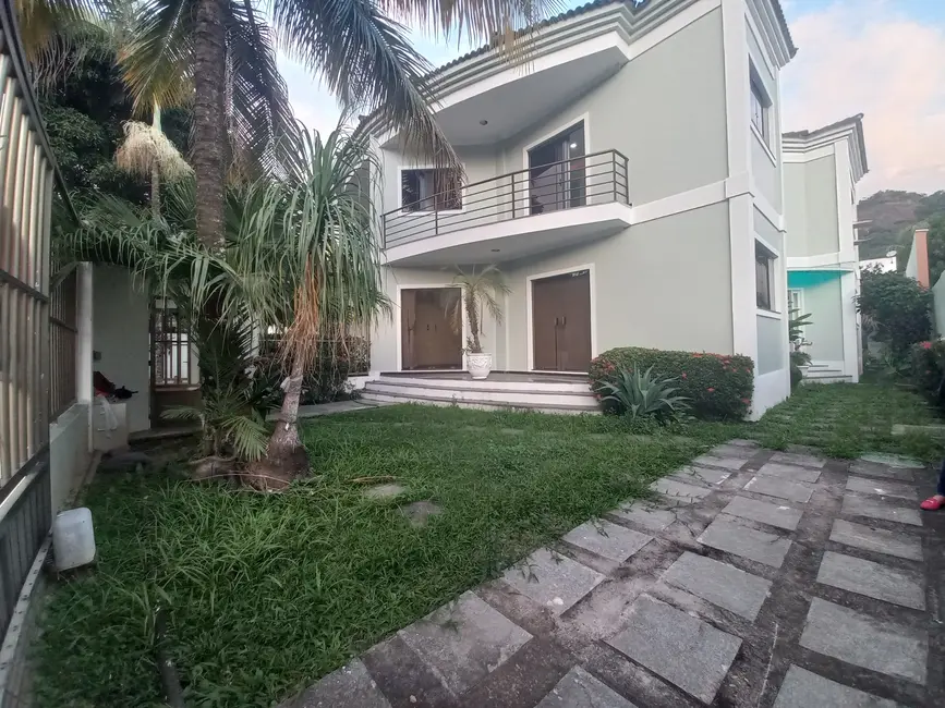 Foto 3 de Casa de Condomínio com 4 quartos à venda, 201m2 em Jacarepaguá, Rio De Janeiro - RJ