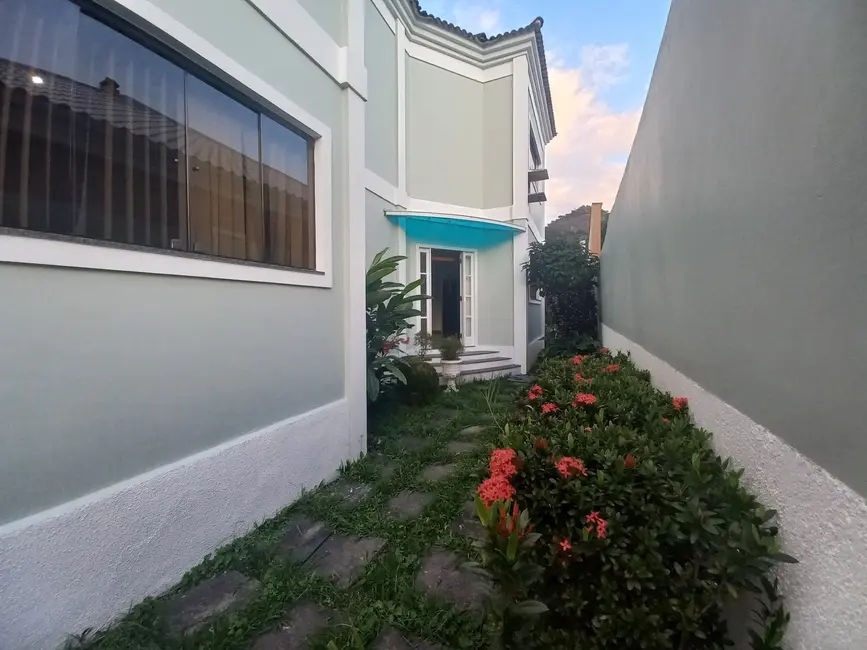 Foto 5 de Casa de Condomínio com 4 quartos à venda, 201m2 em Jacarepaguá, Rio De Janeiro - RJ