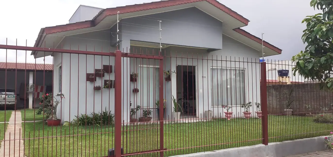 Casa com 3 quartos à venda, 360m2 em Sorriso - MT - imagem 4 Foto 4 de Casa com 3 quartos à venda, 360m2 em Sorriso - MT