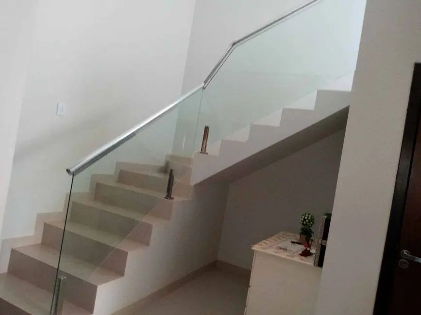 Casa à venda em Sorriso - MT - imagem 4 Foto 4 de Casa à venda em Sorriso - MT