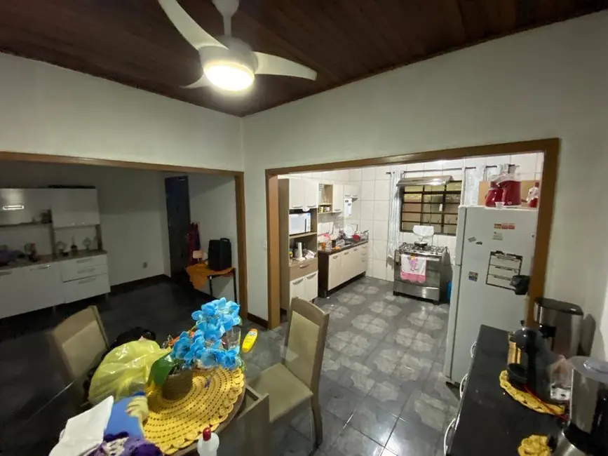 Casa com 2 quartos à venda, 2020m2 em Sorriso - MT - imagem 6 Foto 6 de Casa com 2 quartos à venda, 2020m2 em Sorriso - MT