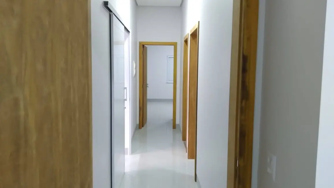 Casa com 3 quartos à venda, 146m2 em Sorriso - MT - imagem 8 Foto 8 de Casa com 3 quartos à venda, 146m2 em Sorriso - MT