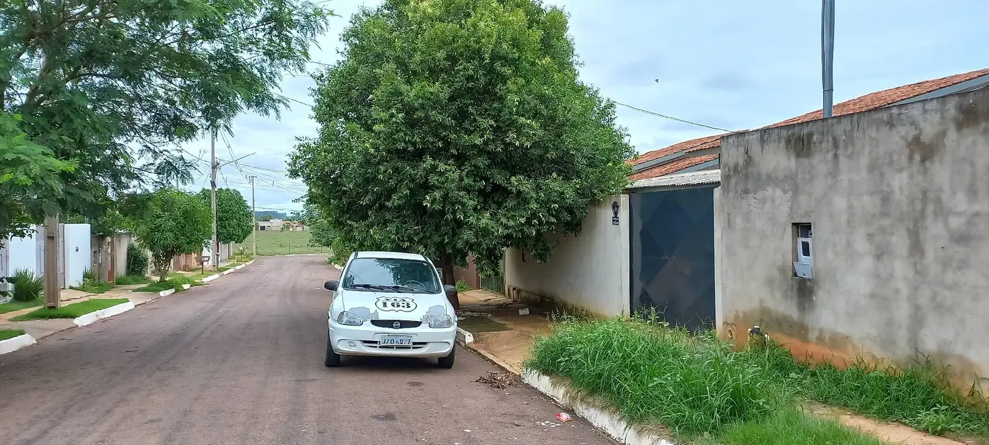 Foto 4 de Casa com 2 quartos à venda, 200m2 em Sorriso - MT