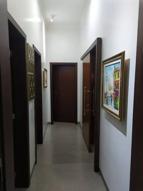 Casa com 3 quartos à venda, 408m2 em Sorriso - MT - imagem 7 Foto 7 de Casa com 3 quartos à venda, 408m2 em Sorriso - MT