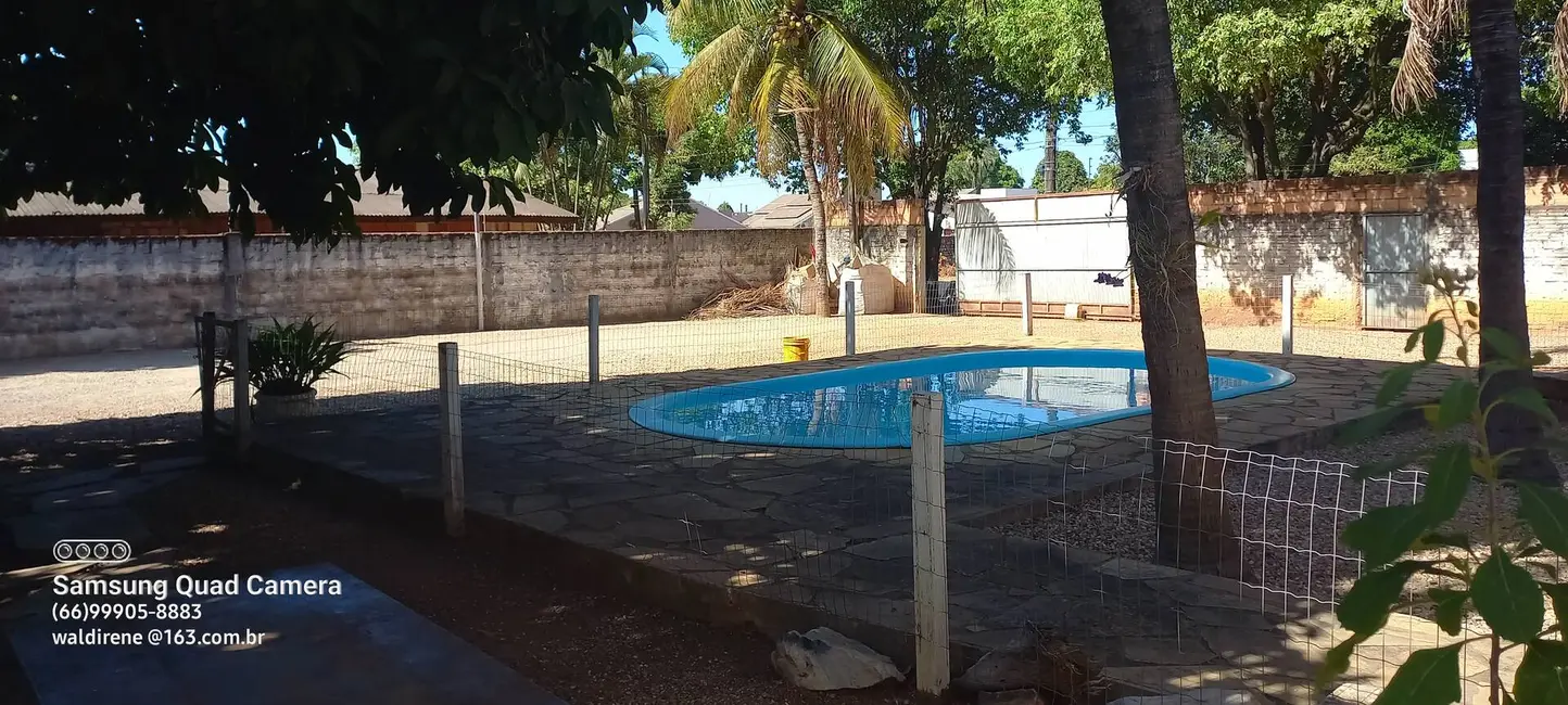 Foto 1 de Casa com 3 quartos à venda, 2040m2 em Sorriso - MT