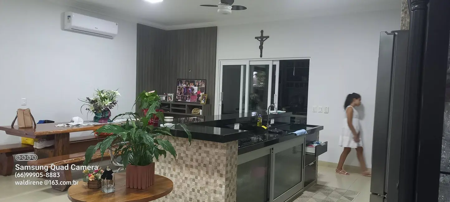 Casa com 3 quartos à venda, 2222m2 em Sorriso - MT - imagem 9 Foto 9 de Casa com 3 quartos à venda, 2222m2 em Sorriso - MT