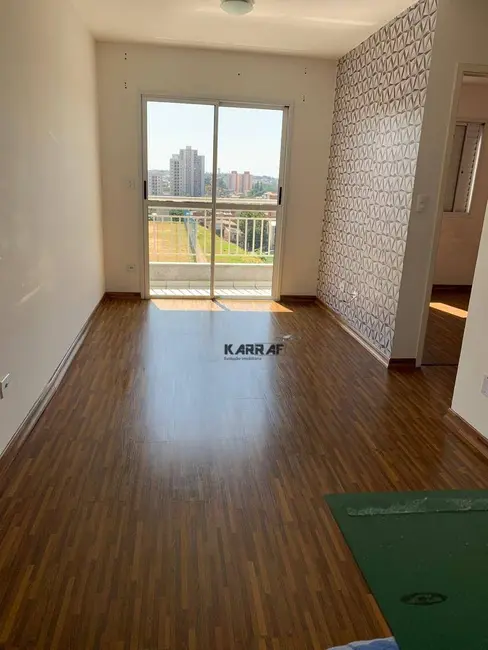 Foto 2 de Apartamento com 2 quartos para alugar, 50m2 em Vila Carmosina, São Paulo - SP
