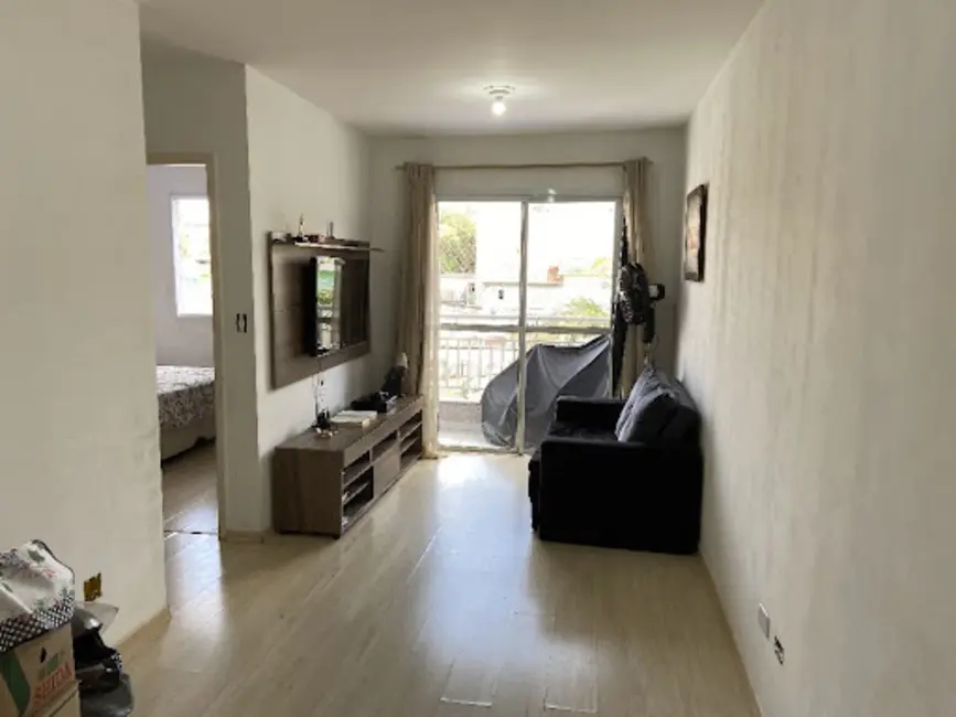 Foto 1 de Apartamento com 2 quartos para alugar, 50m2 em Vila Carmosina, São Paulo - SP