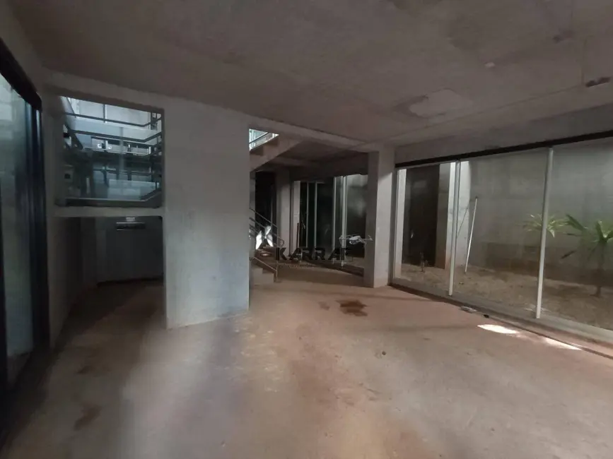 Foto 1 de Loja à venda e para alugar, 400m2 em Pinheiros, São Paulo - SP