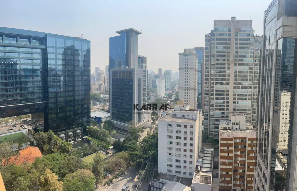 Foto 6 de Apartamento com 3 quartos para alugar em Itaim Bibi, São Paulo - SP