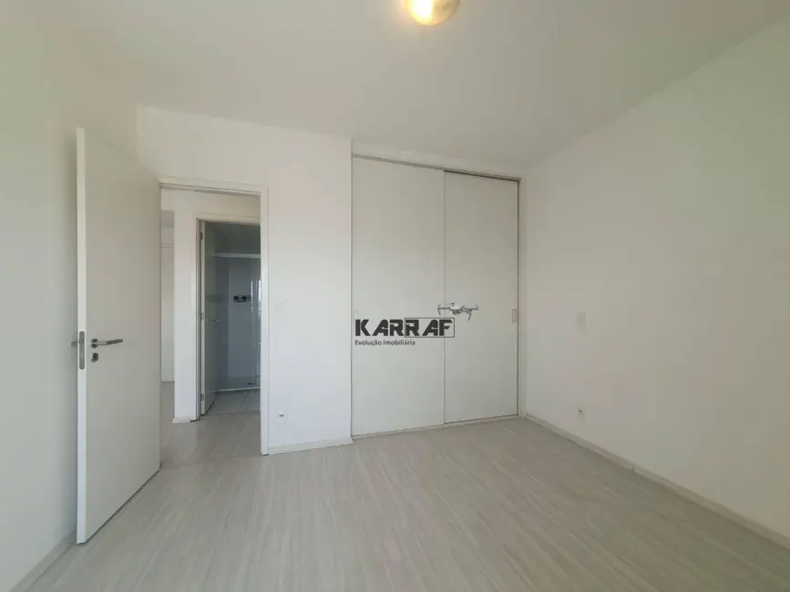 Foto 8 de Apartamento com 1 quarto para alugar, 85m2 em Parque Industrial Tomas Edson, São Paulo - SP