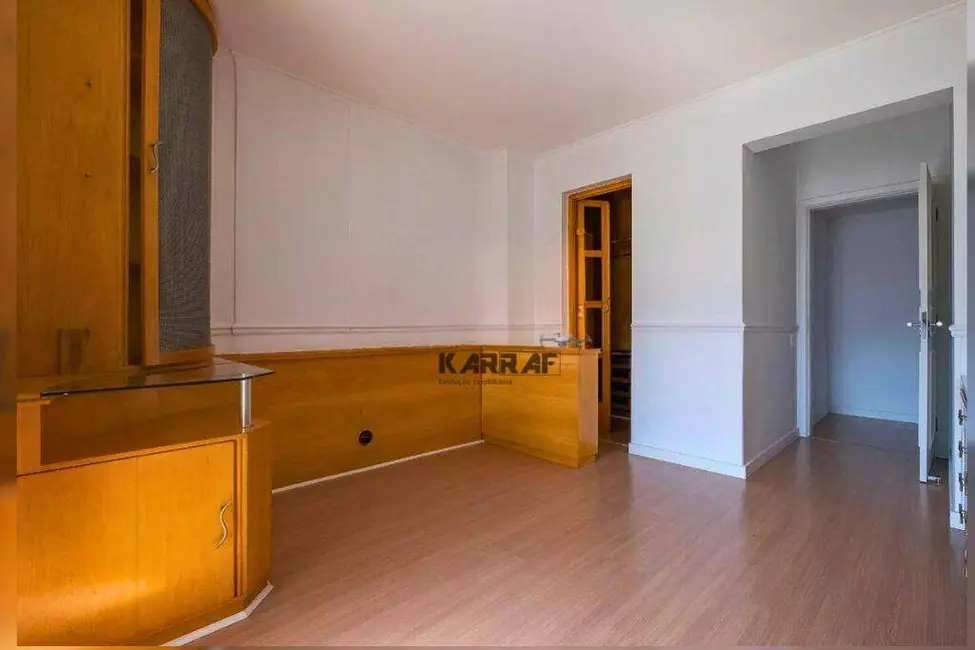 Foto 3 de Apartamento com 3 quartos para alugar, 280m2 em Vila Madalena, São Paulo - SP