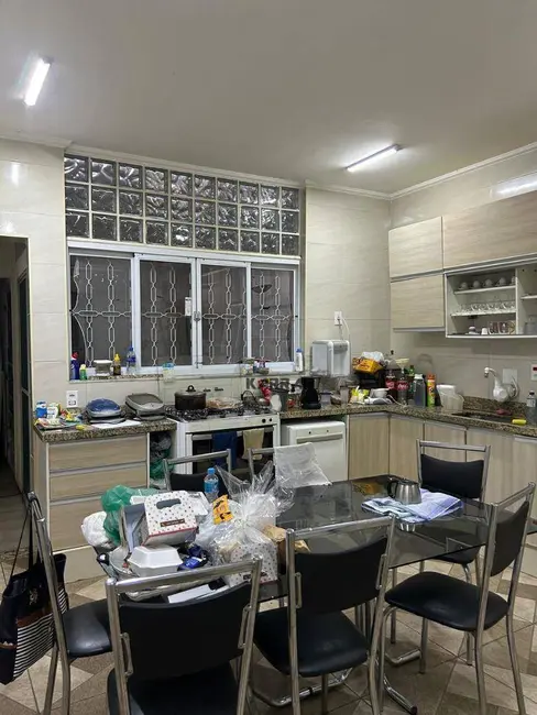 Foto 2 de Sobrado com 5 quartos para alugar, 500m2 em Penha de França, São Paulo - SP