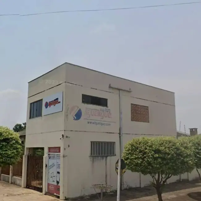Foto 2 de Casa com 3 quartos à venda e para alugar, 263m2 em Sinop - MT
