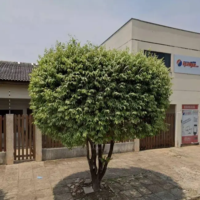 Foto 3 de Casa com 3 quartos à venda e para alugar, 263m2 em Sinop - MT