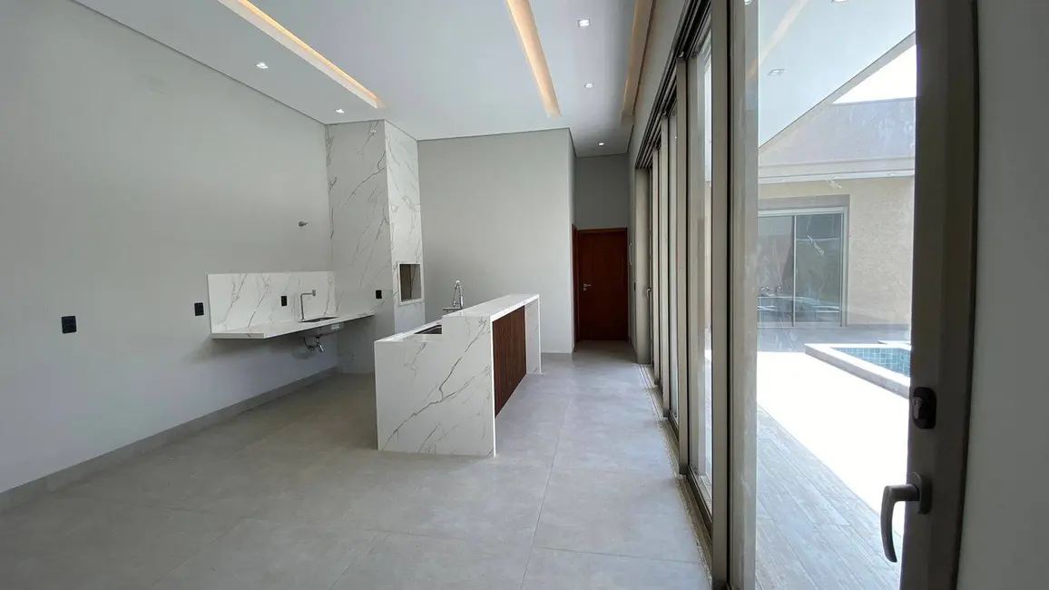 Casa com 3 quartos à venda, 360m2 em Jardim Belo Horizonte, Sinop - MT - imagem 8 Foto 8 de Casa com 3 quartos à venda, 360m2 em Jardim Belo Horizonte, Sinop - MT