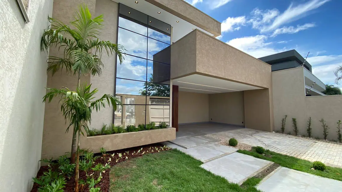 Casa com 3 quartos à venda, 360m2 em Jardim Belo Horizonte, Sinop - MT - imagem 6 Foto 6 de Casa com 3 quartos à venda, 360m2 em Jardim Belo Horizonte, Sinop - MT