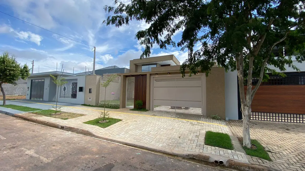 Casa com 3 quartos à venda, 360m2 em Jardim Belo Horizonte, Sinop - MT - imagem 5 Foto 5 de Casa com 3 quartos à venda, 360m2 em Jardim Belo Horizonte, Sinop - MT