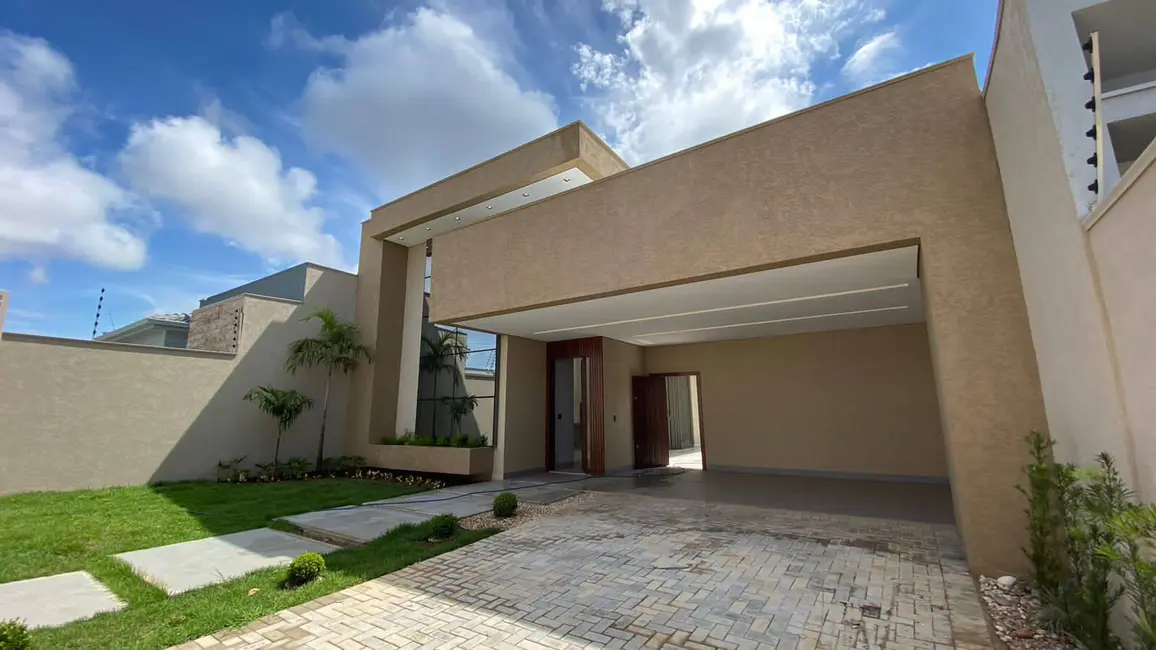 Casa com 3 quartos à venda, 360m2 em Jardim Belo Horizonte, Sinop - MT - imagem 4 Foto 4 de Casa com 3 quartos à venda, 360m2 em Jardim Belo Horizonte, Sinop - MT