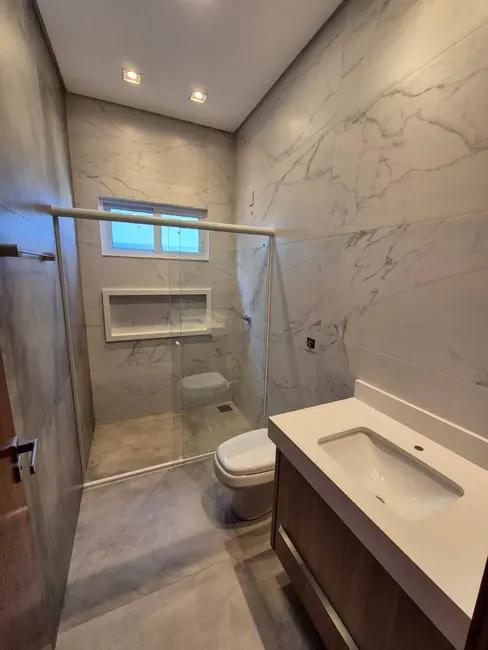 Foto 8 de Casa com 3 quartos à venda, 155m2 em Sinop - MT